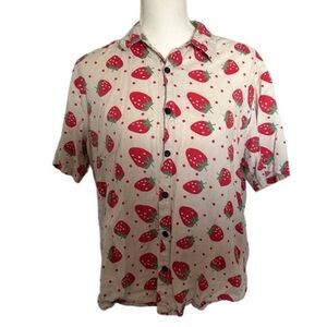 💙3 for $30💙 Vat Pave white strawberry print‎ button-up shirt Large Hawaiin